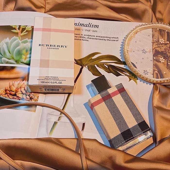 Mùi hương nước hoa Burberry London For Women gợi cảm, nữ tính